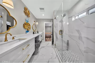 7108 Colbath, Van Nuys, CA 91405 - Photo 38