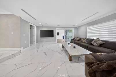 7108 Colbath, Van Nuys, CA 91405 - Photo 44