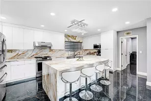 21228 Merridy St, Chatsworth, CA 91311 - Photo 14