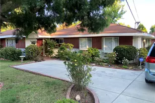 23540 Collins, Woodland Hills, CA 91367 - Photo 8
