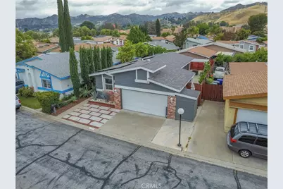 31919 Cinnabar, Castaic, CA 91384 - Photo 40