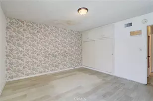 8137 Variel, Canoga Park, CA 91304 - Photo 26
