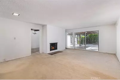 22217 Archwood, Woodland Hills, CA 91303 - Photo 8