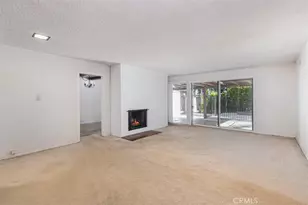 22217 Archwood, Woodland Hills, CA 91303 - Photo 8
