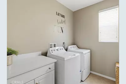27364 Ellery Place, Saugus, CA 91350 - Photo 26