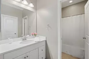 27364 Ellery Pl, Saugus, CA 91350 - Photo 38