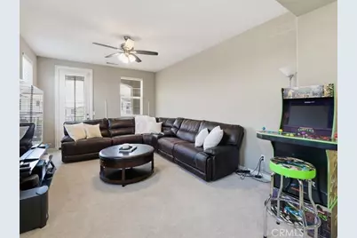 27364 Ellery Place, Saugus, CA 91350 - Photo 30