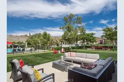 27364 Ellery Place, Saugus, CA 91350 - Photo 50