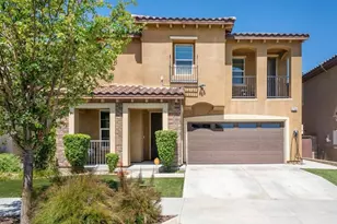 27364 Ellery Pl, Saugus, CA 91350 - Photo 2