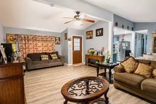 36200 Paradise Ranch, Castaic, CA 91384 - Photo 4