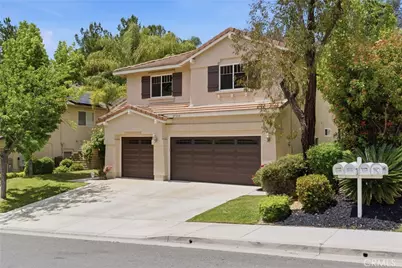 27213 Blueridge, Valencia, CA 91354 - Photo 2