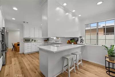10206 Gothic, North Hills, CA 91343 - Photo 12