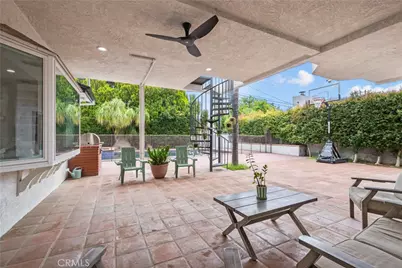 10206 Gothic, North Hills, CA 91343 - Photo 48