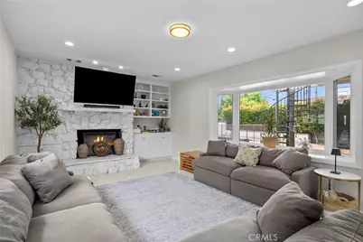 10206 Gothic, North Hills, CA 91343 - Photo 14