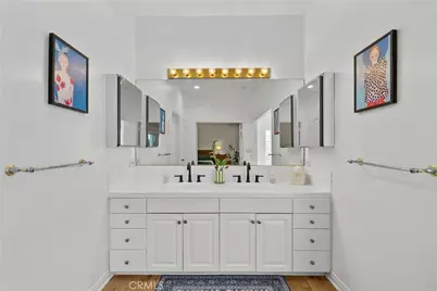 10206 Gothic, North Hills, CA 91343 - Photo 28