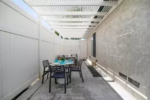 13903 Hesby St, Sherman Oaks, CA 91423 - Photo 26