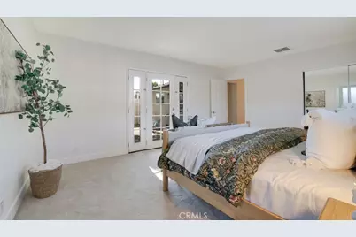 13903 Hesby Street, Sherman Oaks, CA 91423 - Photo 20
