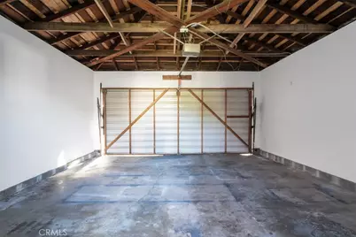 13903 Hesby Street, Sherman Oaks, CA 91423 - Photo 32