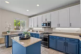 29908 Shadow, Castaic, CA 91384 - Photo 18