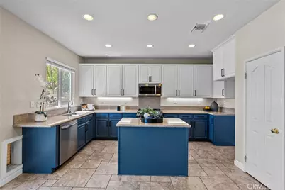 29908 Shadow, Castaic, CA 91384 - Photo 16