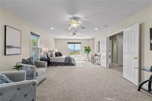 29908 Shadow, Castaic, CA 91384 - Photo 32