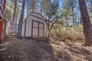 1521 Dogwood Way, Pine Mountain Club, CA 93222 - Photo 46
