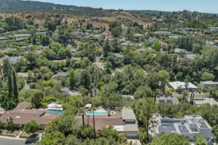 4445 Portico, Encino, CA 91316 - Photo 70