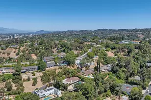 4445 Portico, Encino, CA 91316 - Photo 72