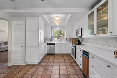 29445 Poppy Meadow, Canyon Country, CA 91387 - Photo 18