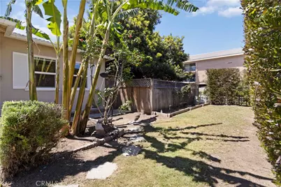 18328 Gresham, Northridge, CA 91325 - Photo 4