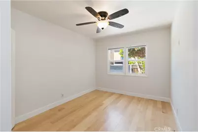 18328 Gresham, Northridge, CA 91325 - Photo 8