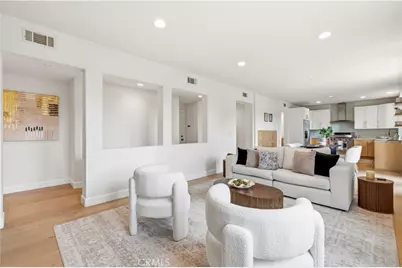 10052 Heatherglen Court, Northridge, CA 91325 - Photo 12