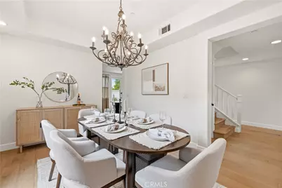 10052 Heatherglen Court, Northridge, CA 91325 - Photo 8