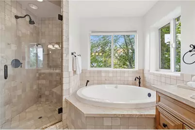 10052 Heatherglen Court, Northridge, CA 91325 - Photo 40