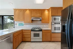 12443 Nugent Dr, Granada Hills, CA 91344 - Photo 6