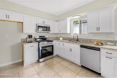 42823 Limeridge Drive, Lake Hughes, CA 93532 - Photo 8