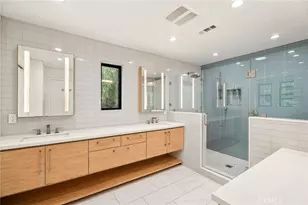 13082 Blairwood Dr, Studio City, CA 91604 - Photo 34