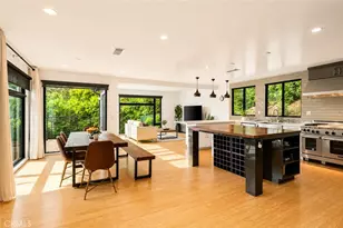 13082 Blairwood Dr, Studio City, CA 91604 - Photo 16