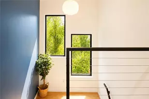 13082 Blairwood Dr, Studio City, CA 91604 - Photo 30