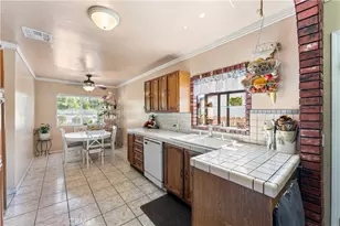13007 Glenoaks Blvd, Sylmar, CA 91342 - Photo 10