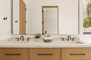 4133 Ventura Canyon Ave, Sherman Oaks, CA 91423 - Photo 48