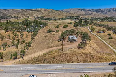 8709 Sierra Highway, Agua Dulce, CA 91390 - Photo 30