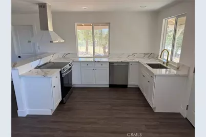 8709 Sierra Highway, Agua Dulce, CA 91390 - Photo 2