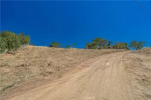 8709 Sierra Hwy, Agua Dulce, CA 91390 - Photo 22
