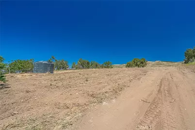 8709 Sierra Highway, Agua Dulce, CA 91390 - Photo 38
