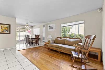 8433 Costello Avenue, Panorama City, CA 91402 - Photo 18