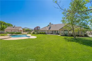 33202 Drill Rd, Agua Dulce, CA 91390 - Photo 28