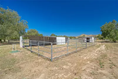 33202 Drill Road, Agua Dulce, CA 91390 - Photo 38
