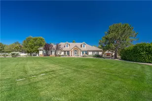33202 Drill Rd, Agua Dulce, CA 91390 - Photo 10
