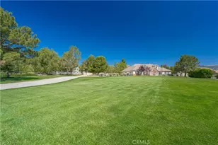 33202 Drill Rd, Agua Dulce, CA 91390 - Photo 6